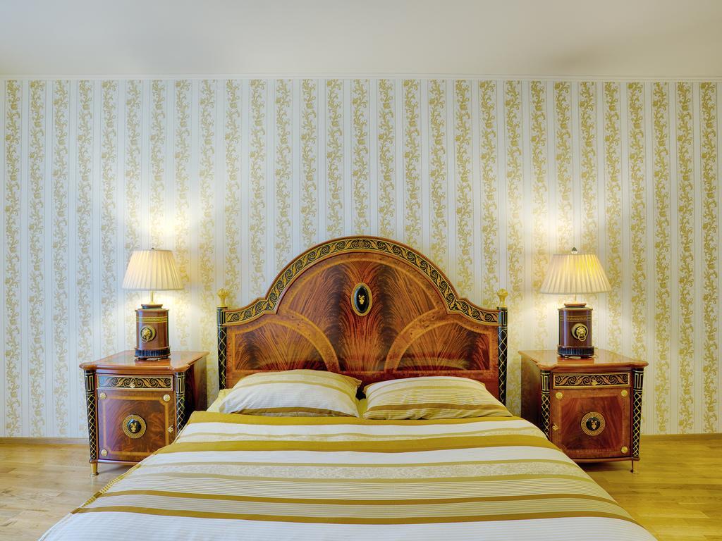 Lyra Apartments Karlovy Vary Quarto foto